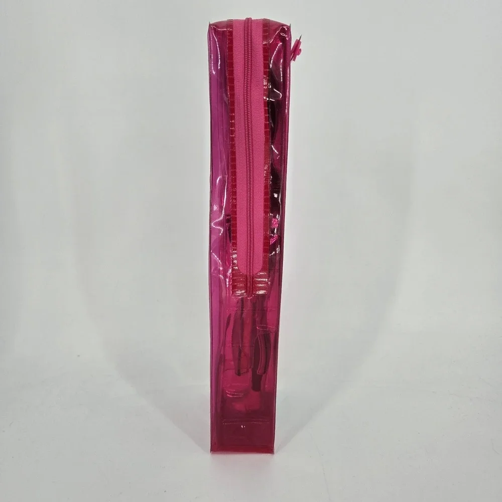 Mattel - Barbie FASHIONISTAS DOLL #135 (Vitiligo, Curly Brunette Hair) GYG08